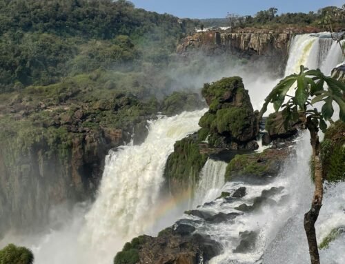 UN PARAÍSO TERRENAL ENTRE BRASIL Y ARGENTINA Valentina Pani 4DB spagnolo Inviata dal Paraguay